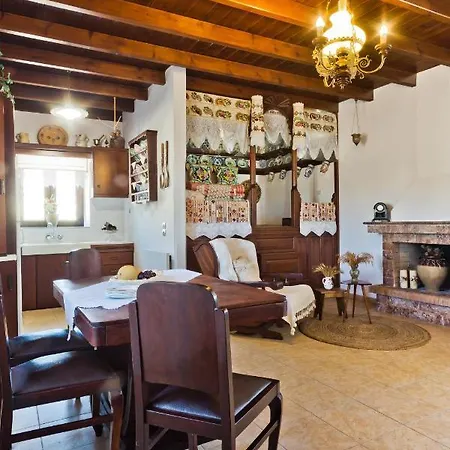 Holiday home Symone *