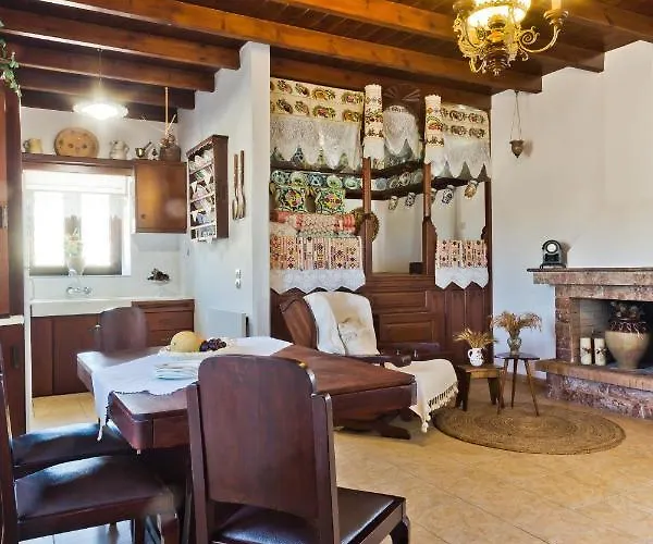 بيت للعطل Symone *