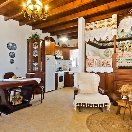 Symone * Кипос-Афиарти